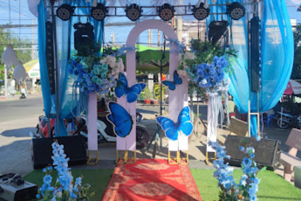 Âm Thanh Ánh Sáng TiTan AK PHONG