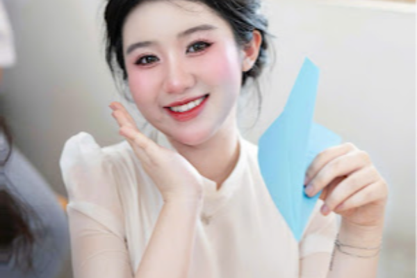 Hồng Phúc Makeup